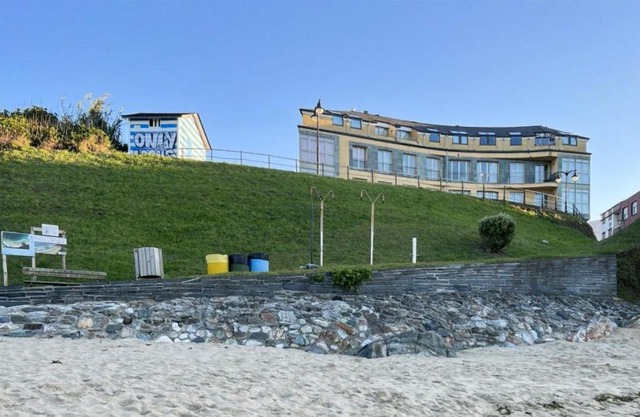 Nice Apartment In O Porto De Espasante