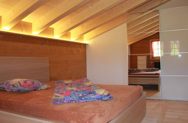 Nice apartment for 10 people with TV and balcony
