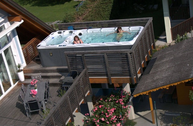 Nice apartment for 6 people with WIFI, private pool, TV and terrace