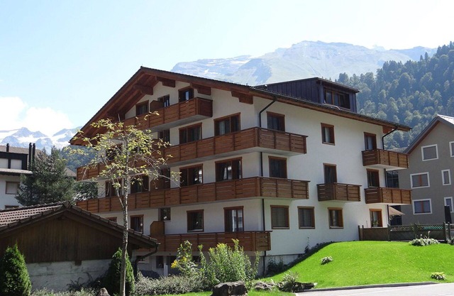 Nice apartment for 8 people with WIFI, TV and balcony
