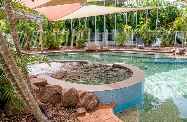 Nightcliff Foreshore Getaway - McKay Gardens