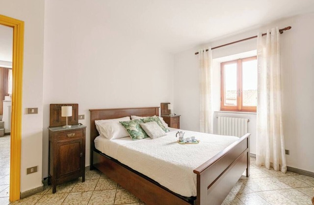 Nina's Guest House: Perfect 2-bedroom apartment with AC in charming Barbarano R.