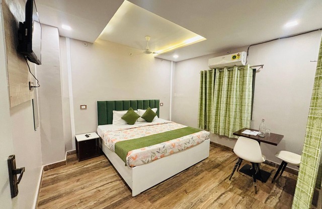 Nirvana Inn