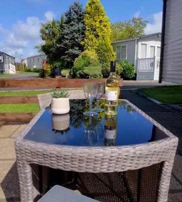 No 61 Brynteg Country & Leisure Retreat