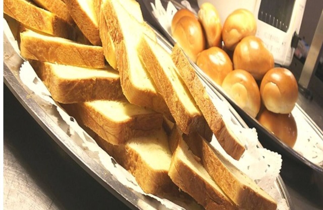 Nonsmoking Westernstyle twin room Breakfast o/Kamikawa-gun Hokkaidō