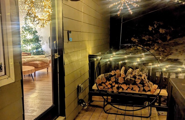 Nordic Holiday Home - Hot Tub, Sledding Hill, Included EV/Tesla Charger, Pets ok