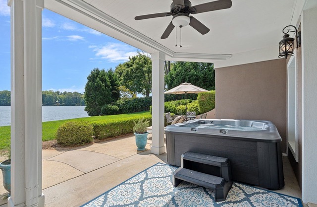 Norman Keys by SoCharm | Big Lake Views