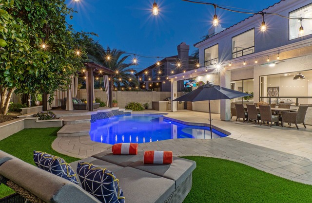 North Scottsdale Premier Luxury Oasis 4 - Peloton Room & Heated Pool