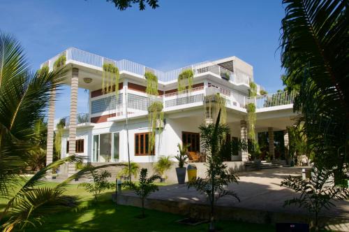 Northjoy Resort