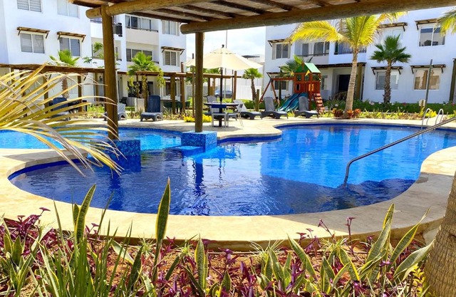 Nuevo y Muy Bonito Departamento Con Vista a la Alberca - Residencial Almarena I
