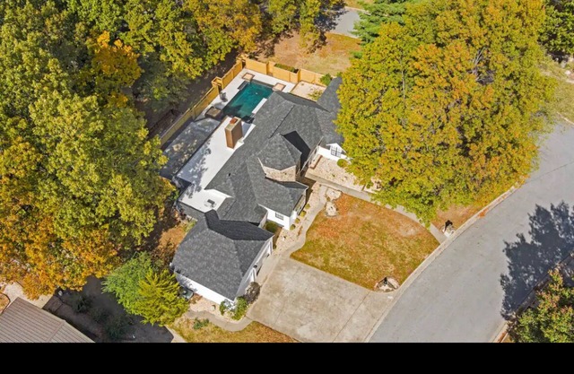 NWA Getaway Pool, Arcade, Trails