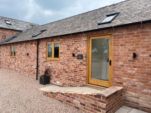 Oak at Pinfold Barns