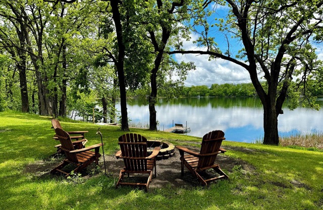 Oak Grove Cabin
