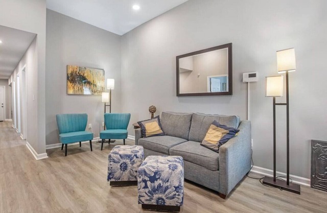 Oakland Oasis B Intown Atlanta