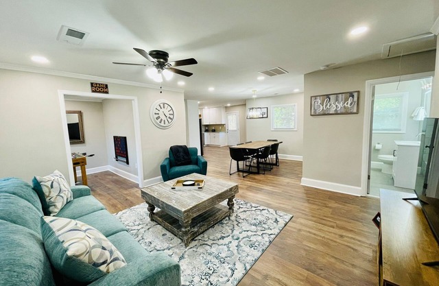 🌳 Oasis at Pine Forest 🌳 3 BR Private House FirePit