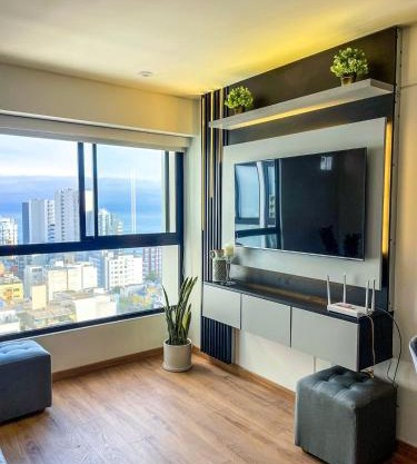 Ocean view 1 BR Miraflores with parking