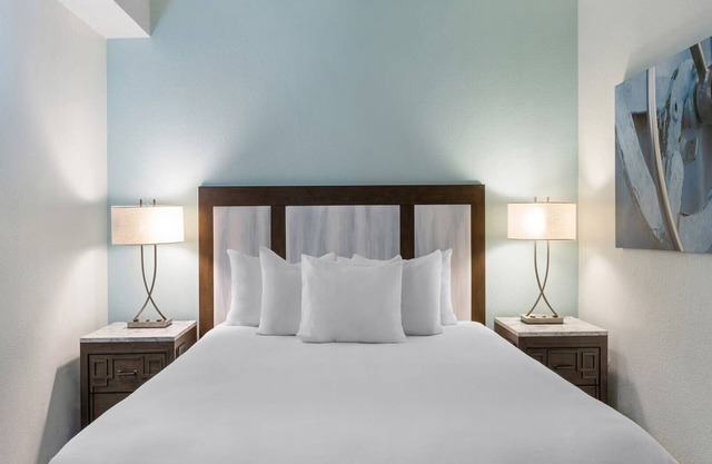 Ocean View 1br Inn on Long-wharf