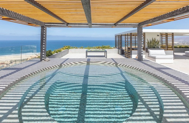 Ocean-View Architecturally Significant Luxury Villa in Cerritos Area