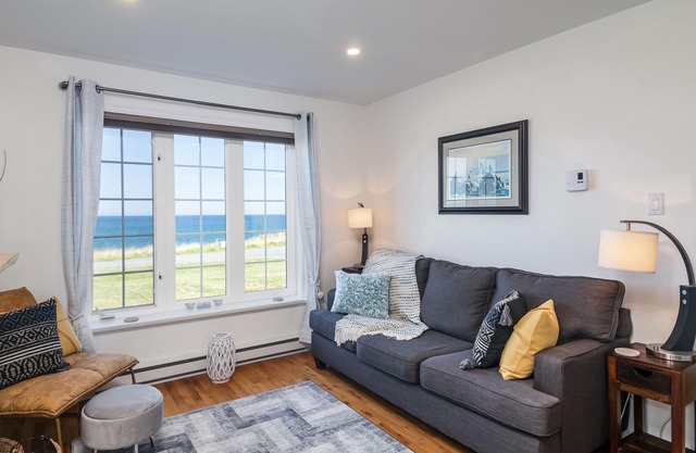 Ocean View I 3B I Coastal Experience I Patio Seating