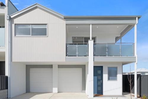 Ocean Views on Grundy I New Home I Family Friendly