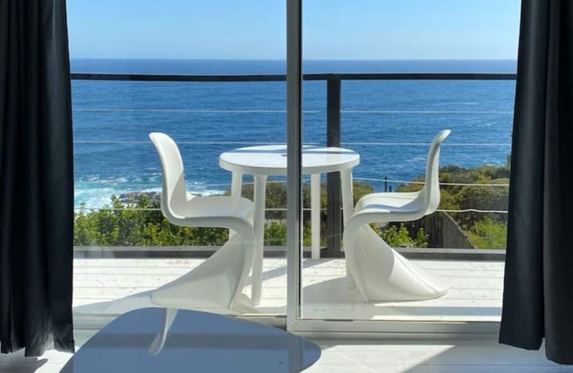 Oceanfront Apartment Estudio Música