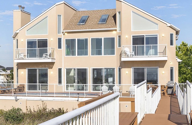 OCEANFRONT BEACH HOUSE W/POOL & HOT TUB FACING THE OCEAN-SUMMER LAST MIN DEALS!