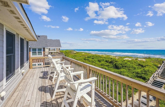 OCEANFRONT! ELEVATOR! HOTTUB! 5 Masters! AMAZING OCEAN VIEWS!