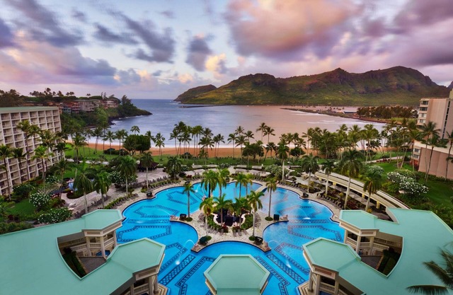 Oceanfront - Parlor - Marriott's Kauai Beach Club - Full Resort Access