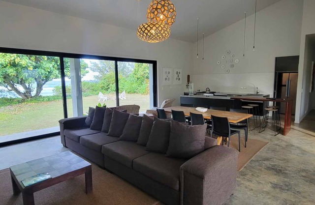 Oceanfront Villa great for small groups or families.