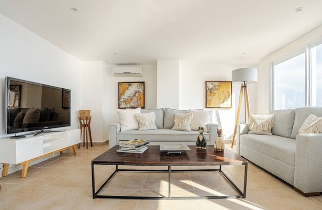 Oceanview in Brisas Marques