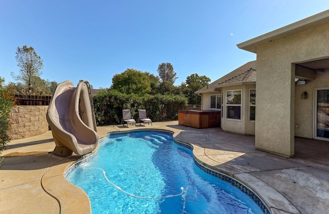 Ohana Landing : WaterSide Spa* AirH0ckey