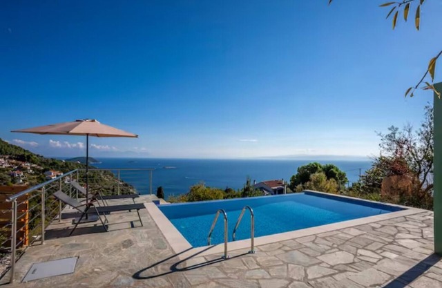 Olea Skopelos villa with breathtaking sea view and swimming pool