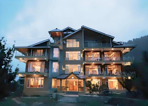 Omavya Hotel Manali