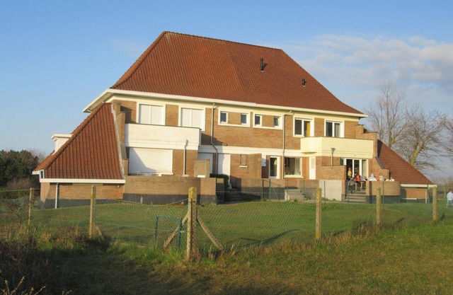 On top of the highest dune on the Belgian coast with panoramic view, free wifi