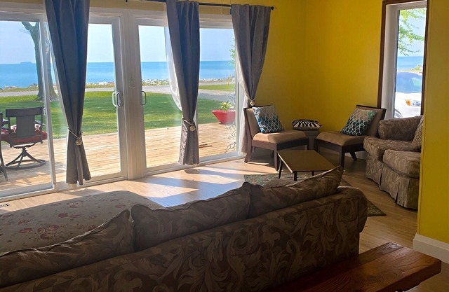 Once crowds subside, Pelee Migration comes alive!