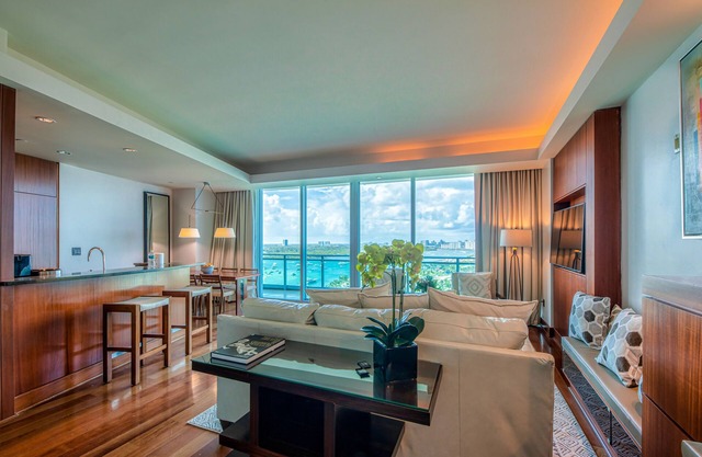 One Bal Harbour Hotel and Resort, Deluxe 2 bedroom private unit @ the Ritz