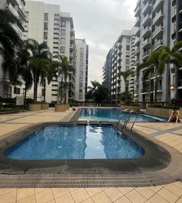 One Palm Tree Villas Near NAIA T3 CHEAPEST