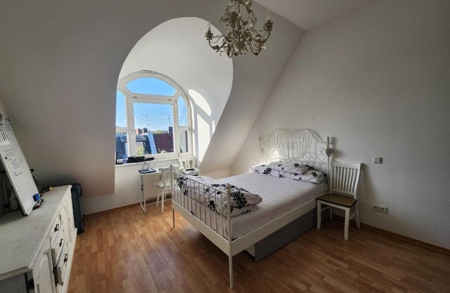 One Private room available in a two room apartment in Tegel, Berlin