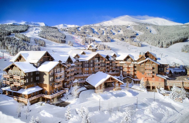 One Ski Hill Luxury Condo - Ski-In/Ski-Out at Peak 8 Base - Family-Friendly