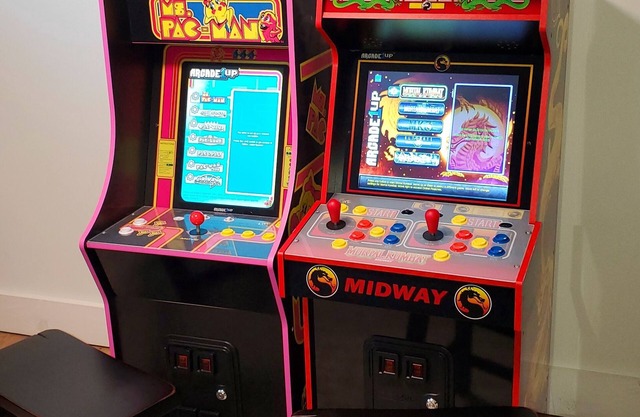 One year anniversary! Quiet Cottage Close to Everything on the Island