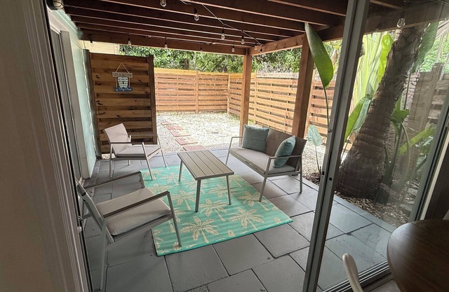 Only 10 min to Siesta Key!