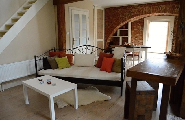 Originálne bývanie v starej sýpke z roku 1828.