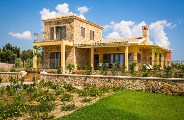 Orion Luxury Villa