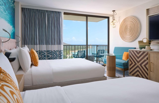 OUTRIGGER Waikiki Beachcomber Hotel
