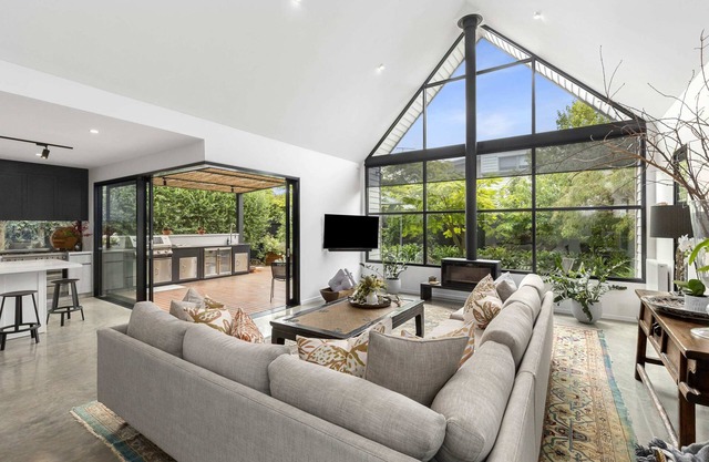 Outstanding Ozone, Barwon Heads