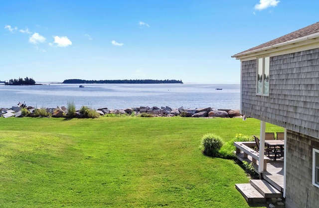 Owls Nest on Crescent Beach