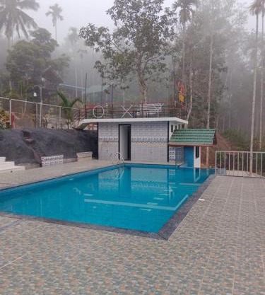 OXYHUT RESORT