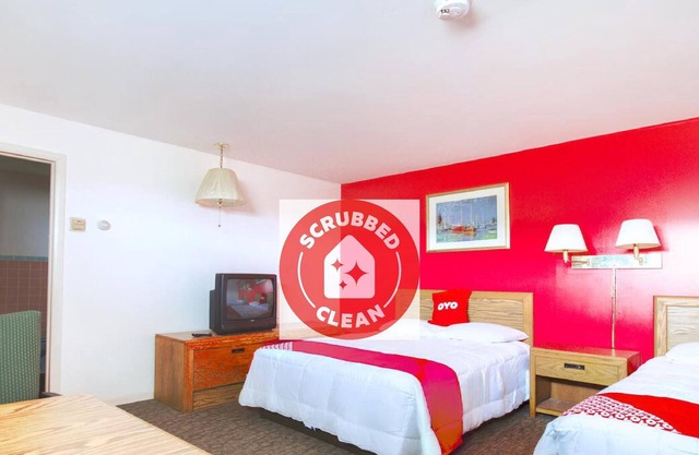 OYO Hotel Dalton PA I-81