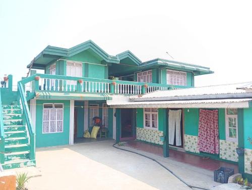 P Surong Homestay KrangSuri