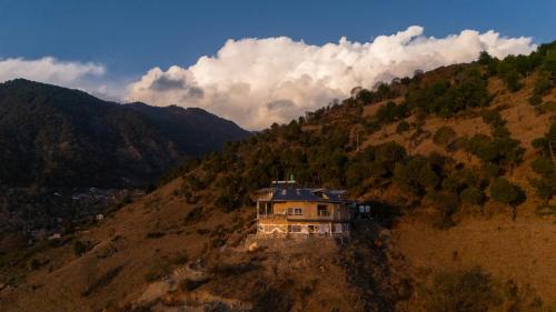 Paarli Dhara,Bir